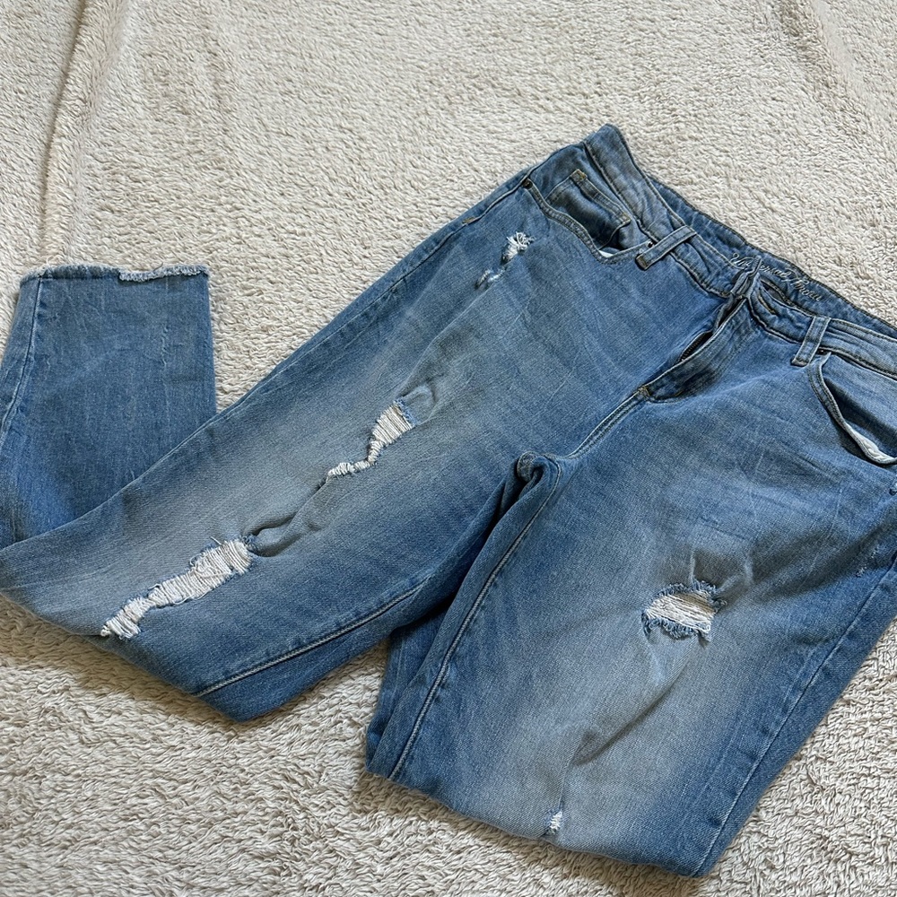 Universal Thread Distressed Capris Pants (14)